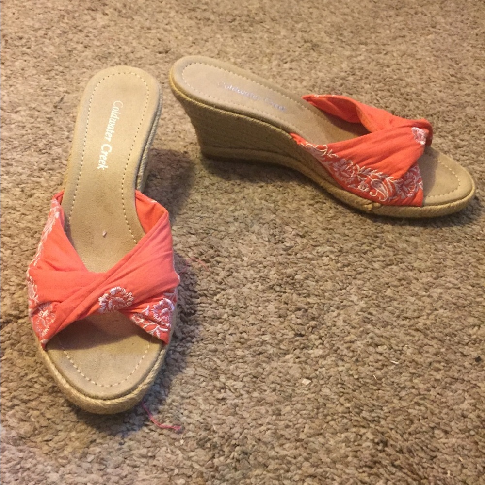 Coldwater Creek wedges 9